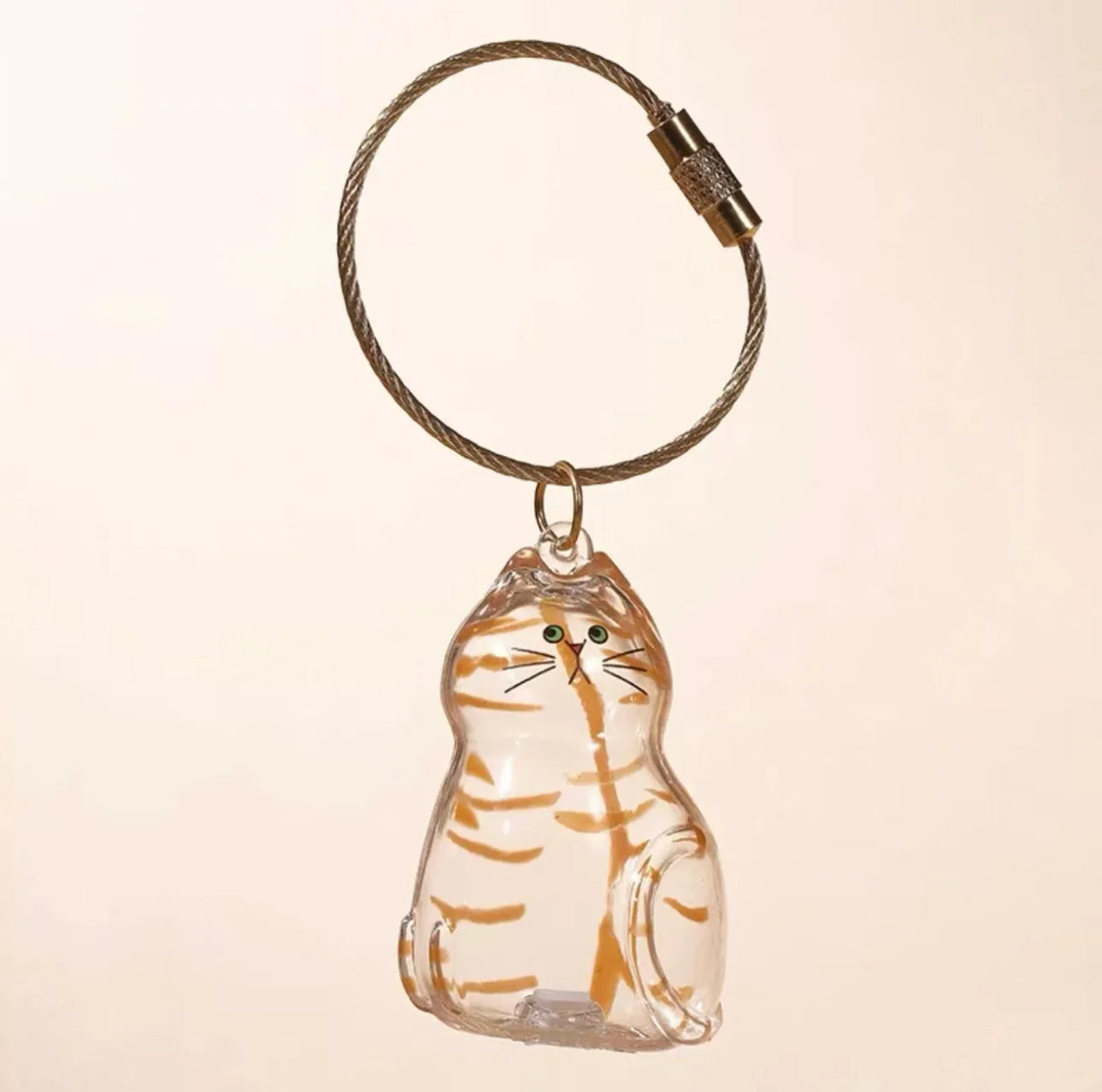 Purr-fect Fur Keepsake – Adorable Charm to Treasure Your Cat’s Fluff! - Big Cart Sky