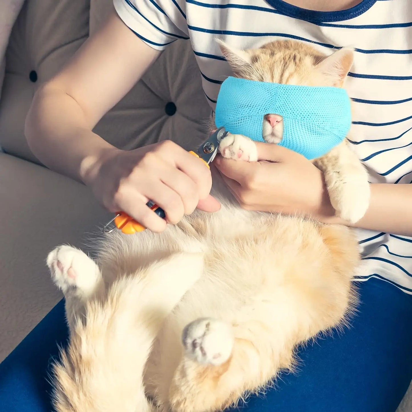 Breathable Cat Muzzle – Stress-Free Grooming & Vet Visits! - Big Cart Sky