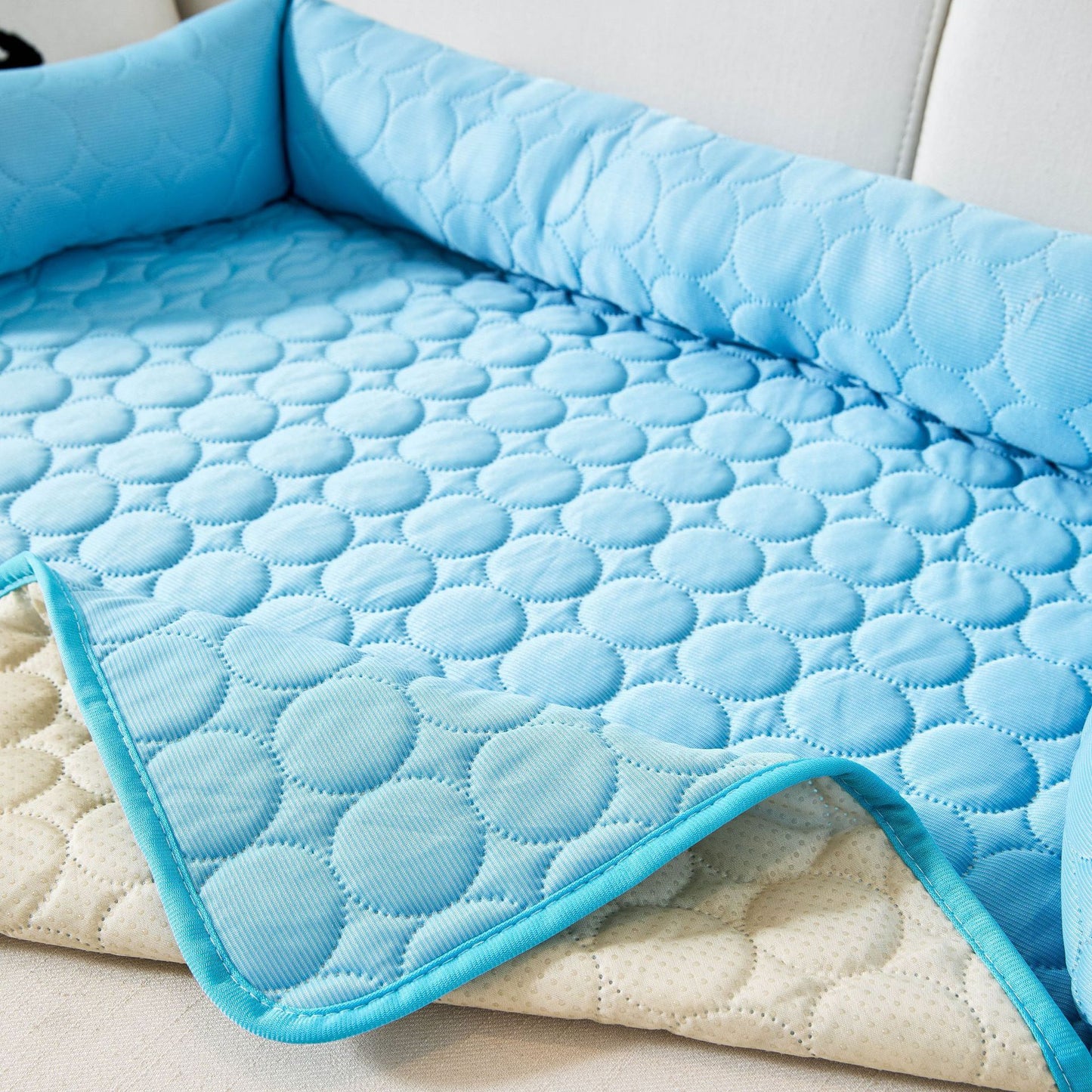 Beat the Heat – Give Your Pet the Coolest Nap Ever! - Big Cart Sky