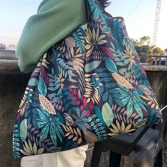 Eco-Friendly Handbag Tote With Large Waterproof Storage For Grocery Hauls - Big Cart Sky