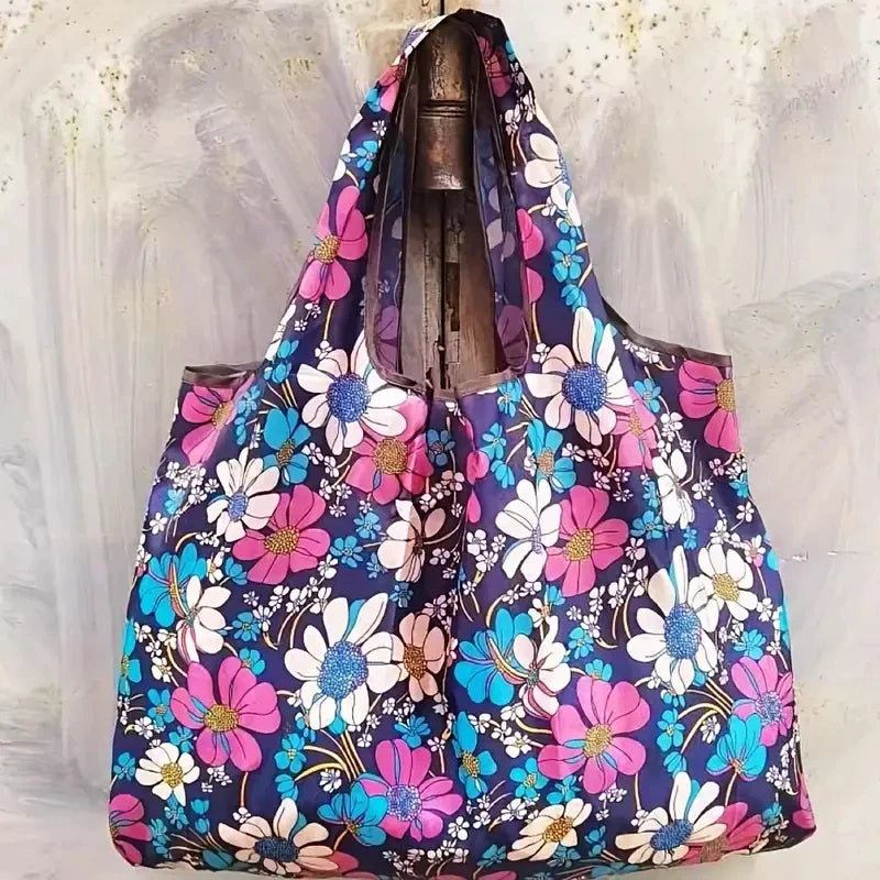 Eco-Friendly Handbag Tote With Large Waterproof Storage For Grocery Hauls - Big Cart Sky