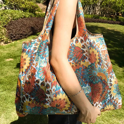 Eco-Friendly Handbag Tote With Large Waterproof Storage For Grocery Hauls - Big Cart Sky