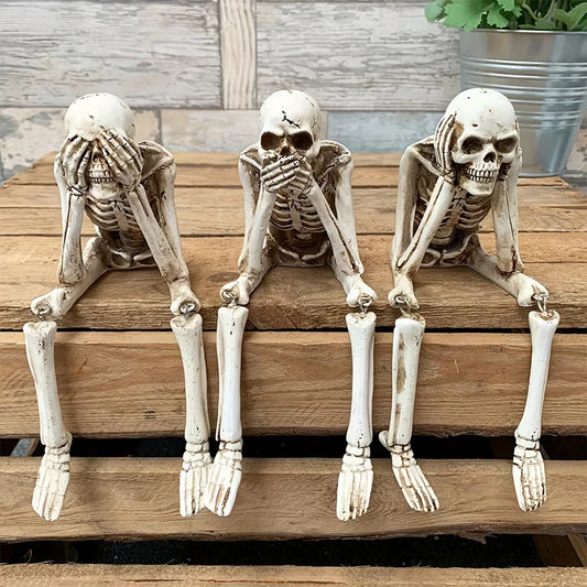 Skeleton Courtyard Decor - Big Cart Sky